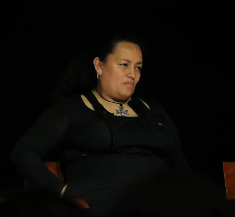 Escena de la obra de Teatro L«Las Latinas Son». Escena de la obra de Teatro L«Las Latinas Son».